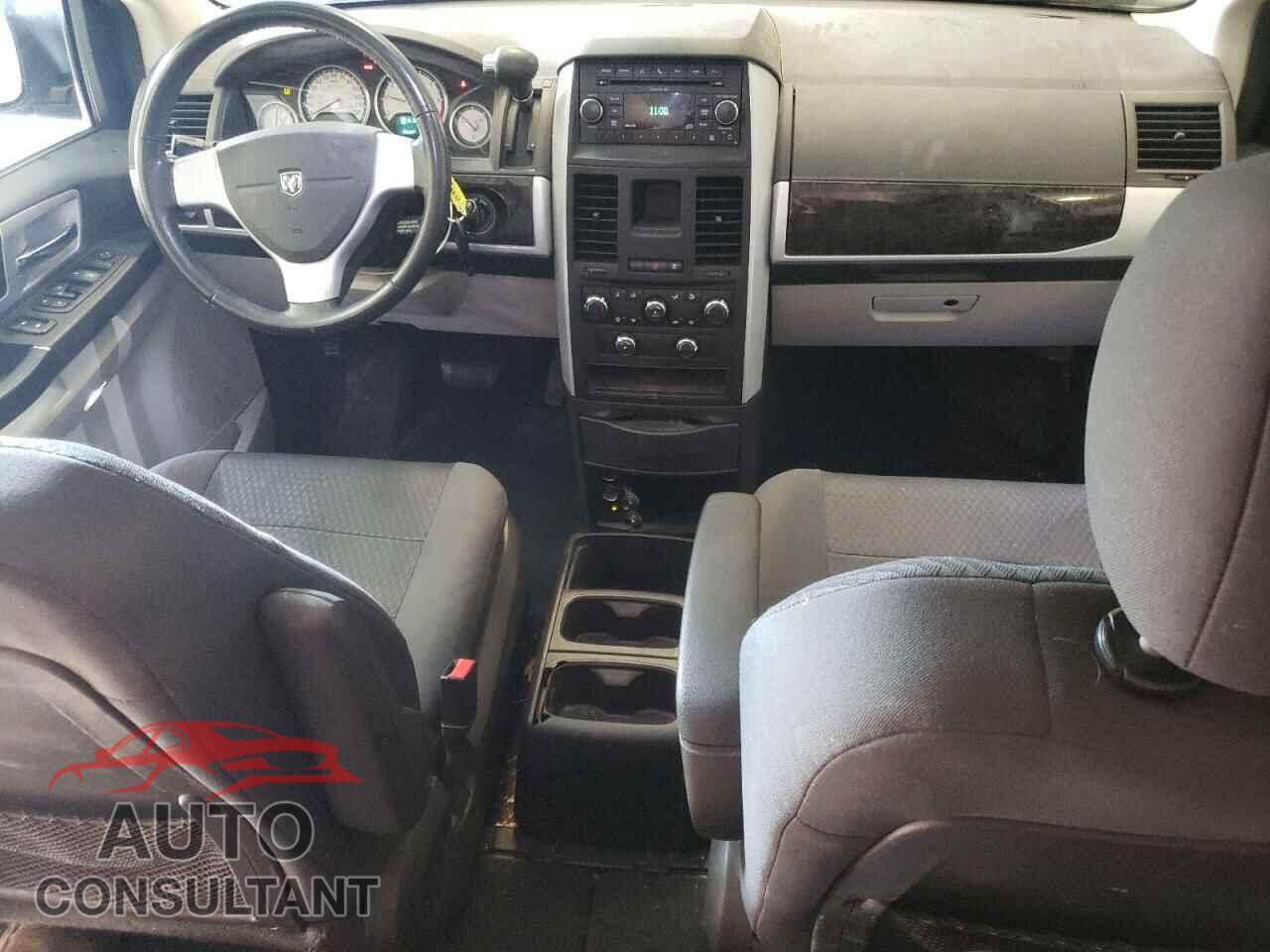 DODGE CARAVAN 2010 - 2D4RN5D10AR143808