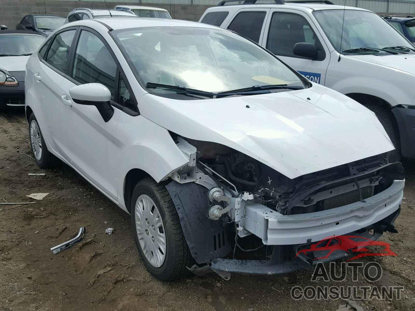 FORD FIESTA 2015 - 3FADP4AJ3FM101136