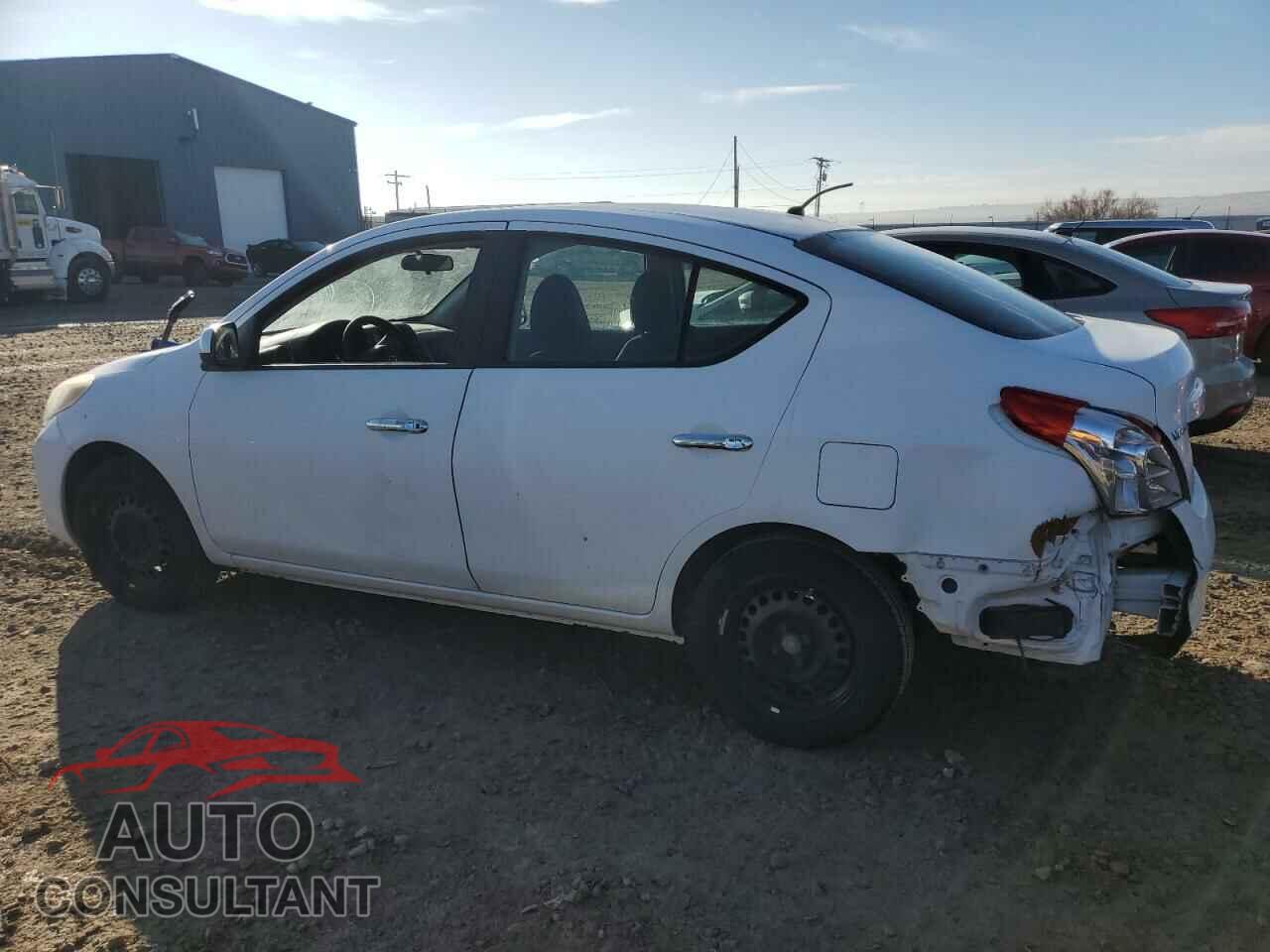 NISSAN VERSA 2012 - 3N1CN7AP2CL801980