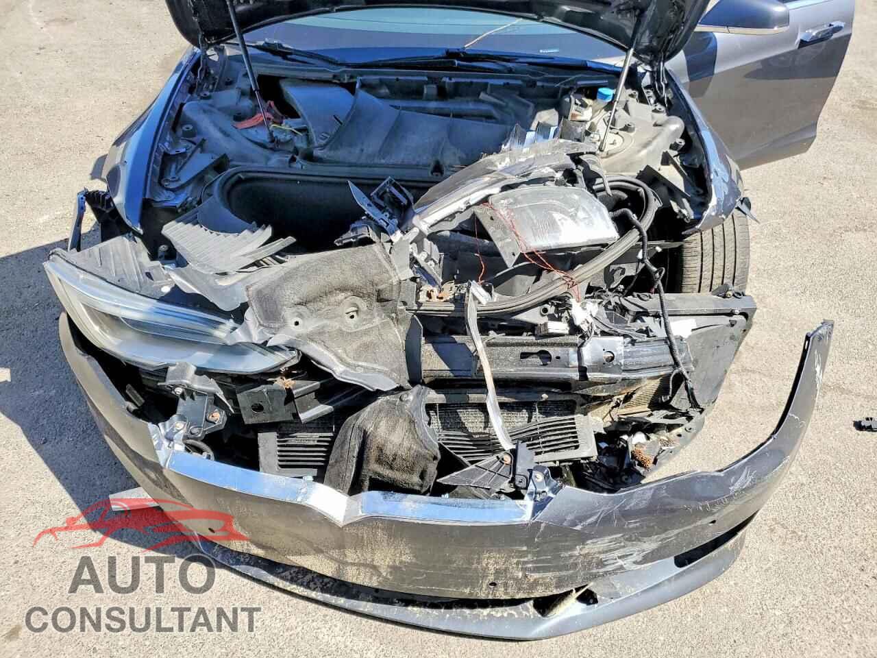 TESLA MODEL S 2017 - 5YJSA1E28HF193131