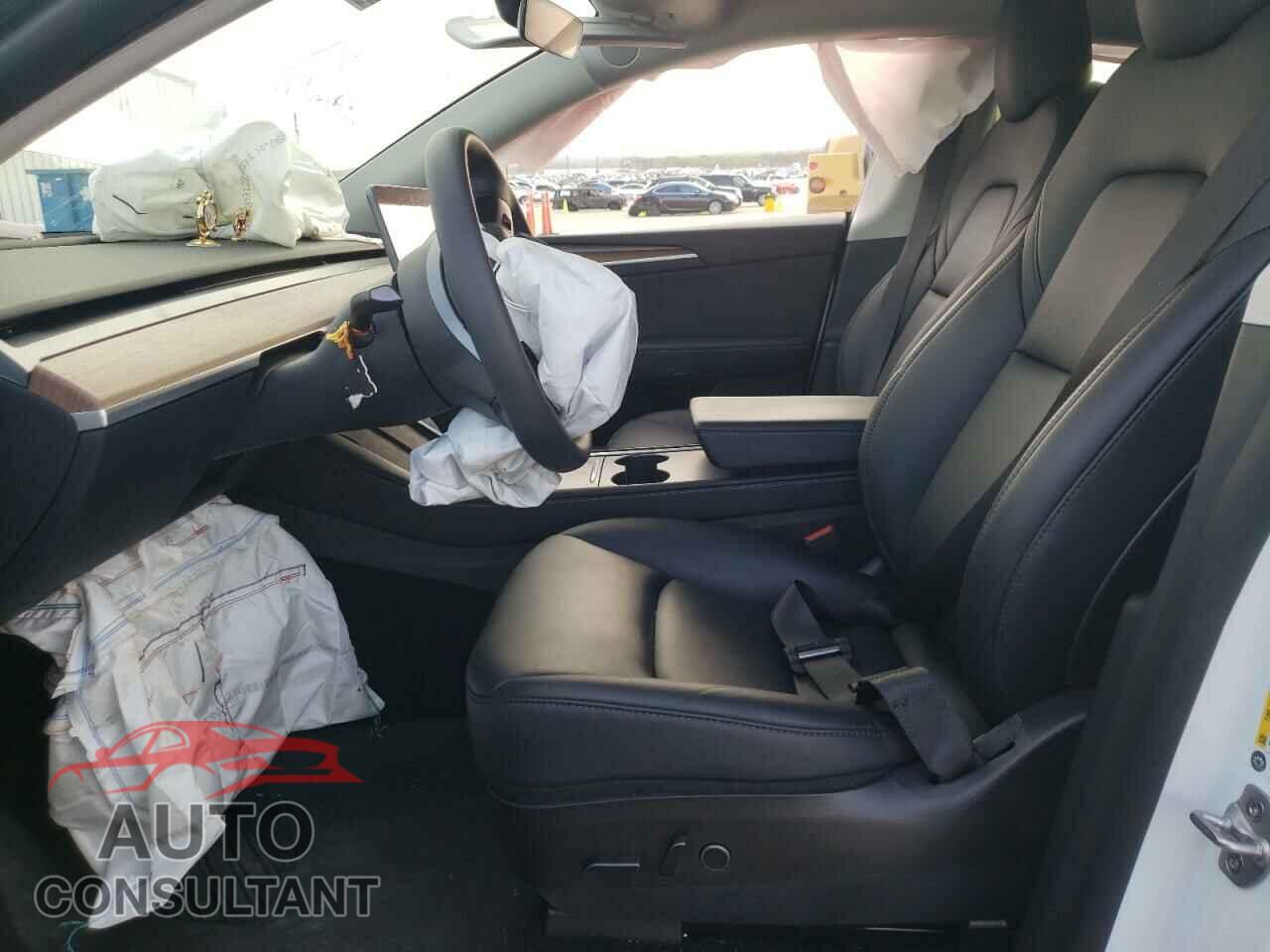 TESLA MODEL Y 2022 - 7SAYGAEEXNF519092