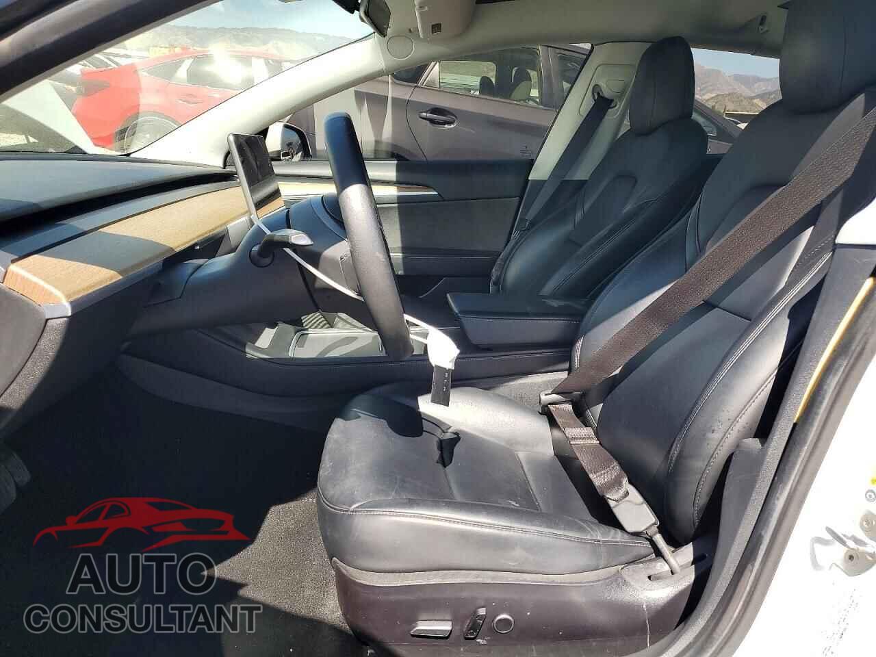 TESLA MODEL 3 2021 - 5YJ3E1EA8MF062792