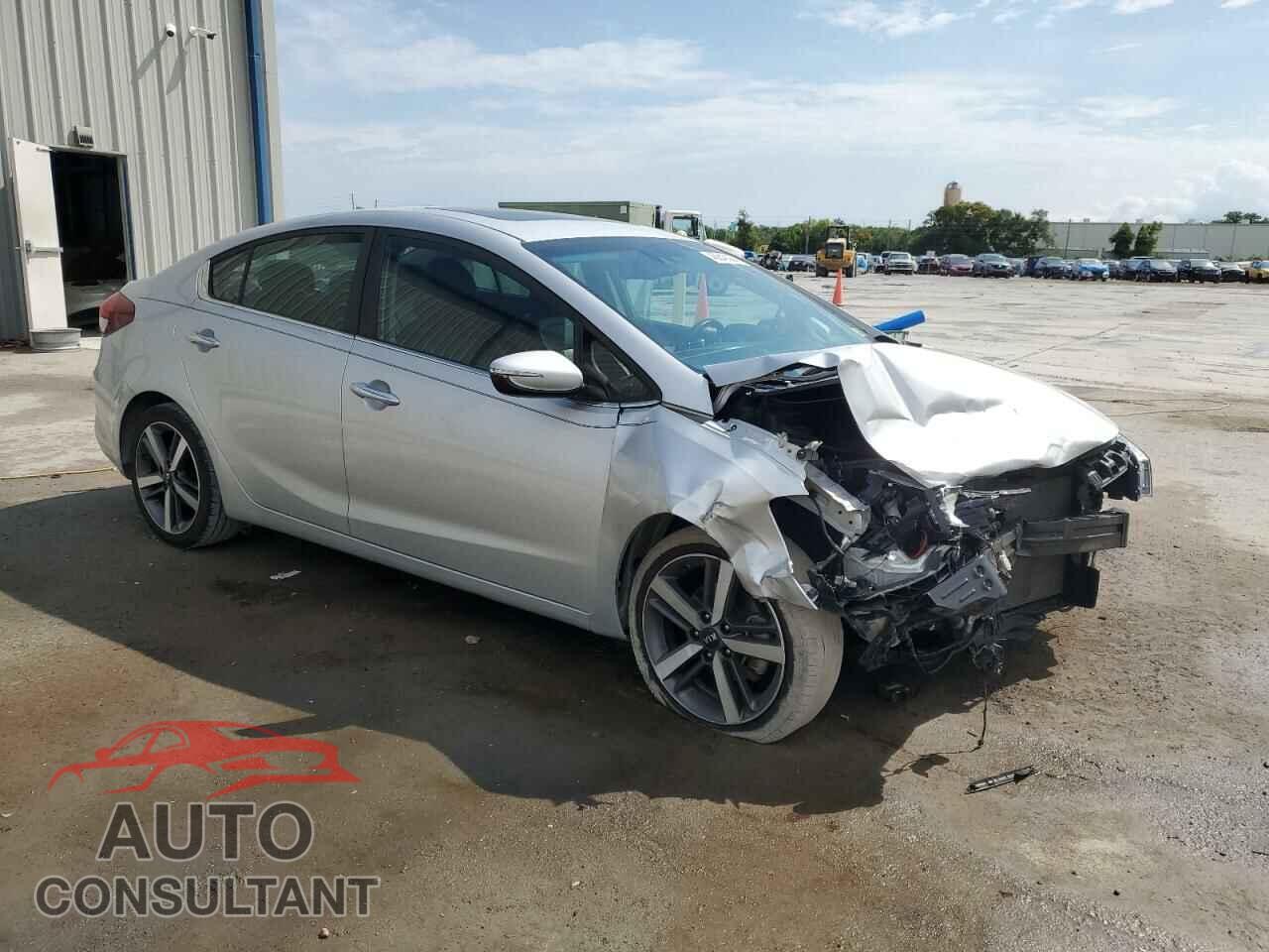 KIA FORTE 2017 - 3KPFN4A84HE005454