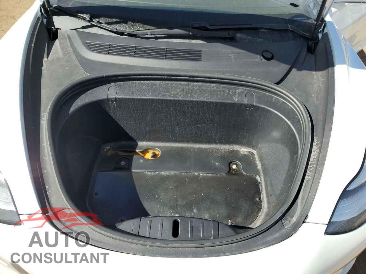 TESLA MODEL 3 2018 - 5YJ3E1EBXJF082286