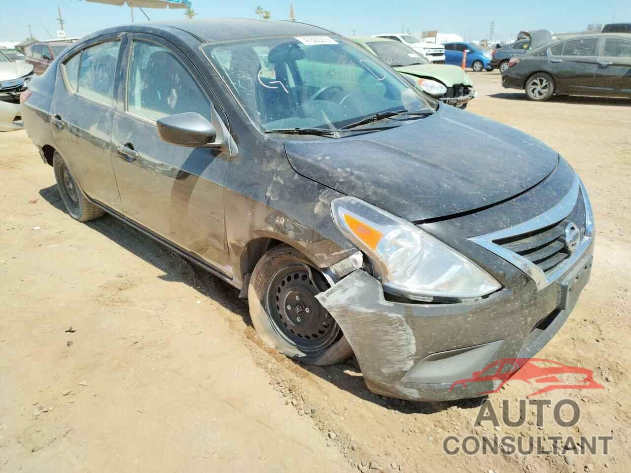 NISSAN VERSA 2018 - 3N1CN7AP7JL834390