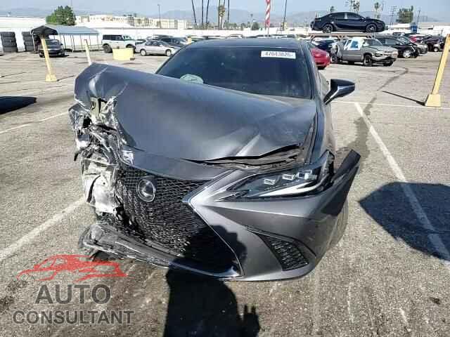 LEXUS ES300 2024 - 58ABA1C10RU043473