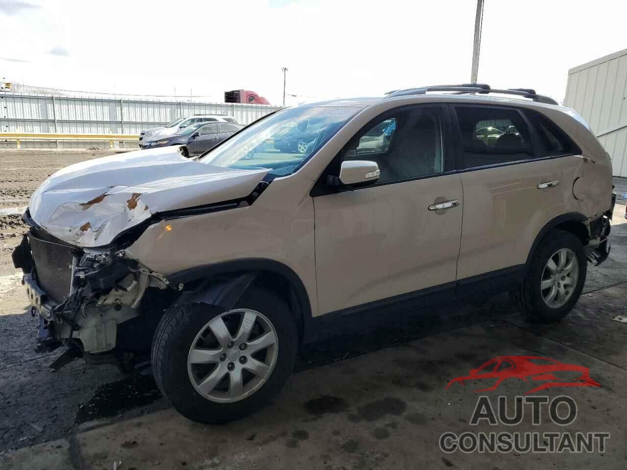 KIA SORENTO 2011 - 5XYKT3A18BG171018