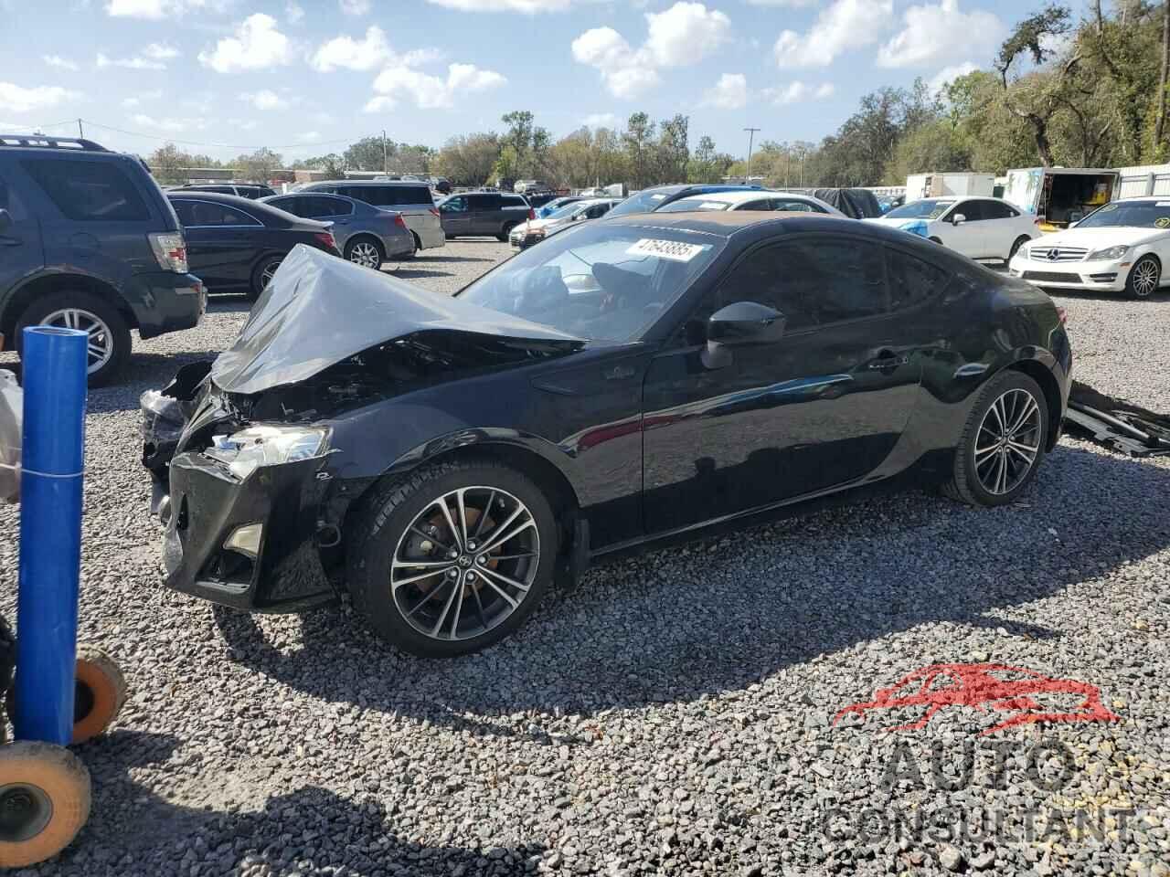 TOYOTA SCION 2013 - JF1ZNAA13D1718220