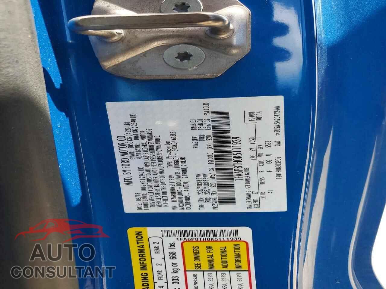 FORD MUSTANG 2019 - 1FA6P8TH0K5111939