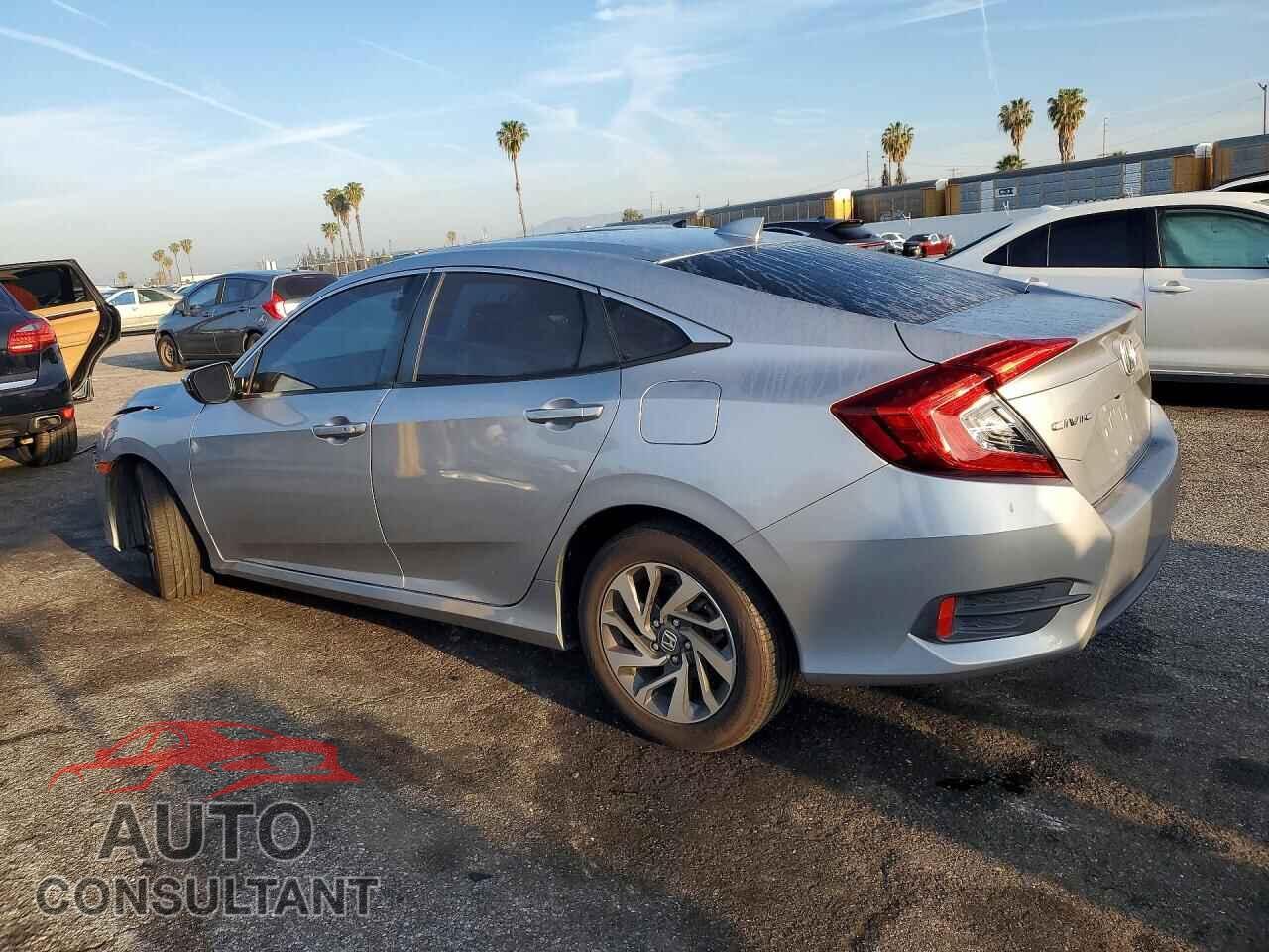 HONDA CIVIC 2017 - 2HGFC2F73HH566986