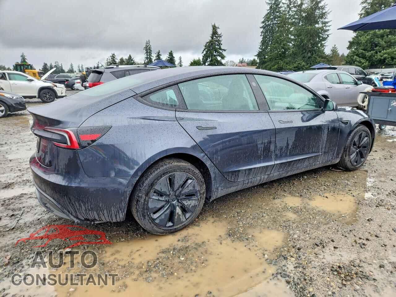 TESLA MODEL 3 2024 - 5YJ3E1EA6RF873143