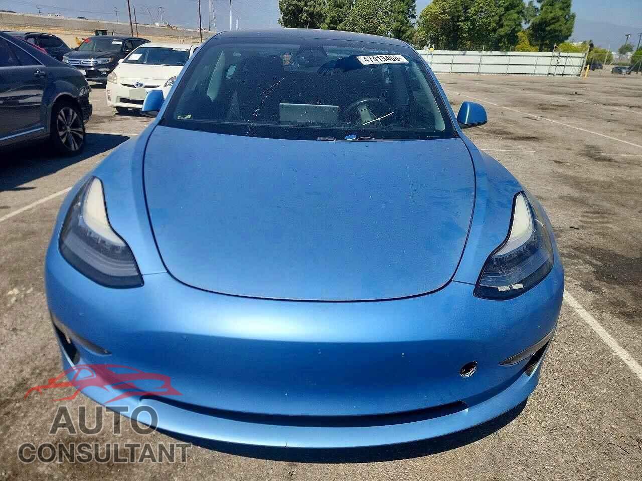 TESLA MODEL 3 2019 - 5YJ3E1EB8KF390221