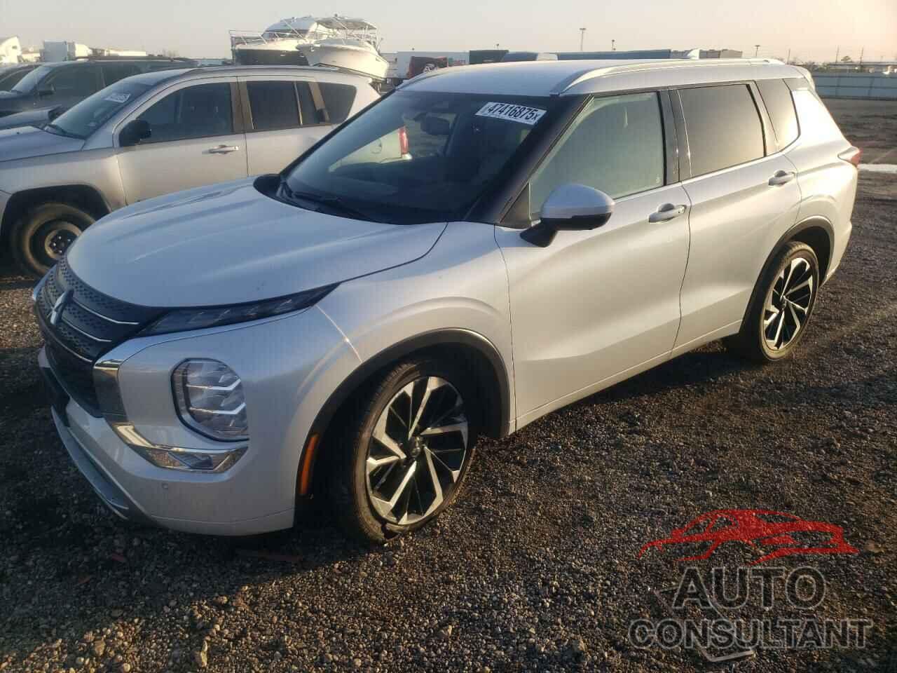 MITSUBISHI OUTLANDER 2022 - JA4J3VA89NZ081641