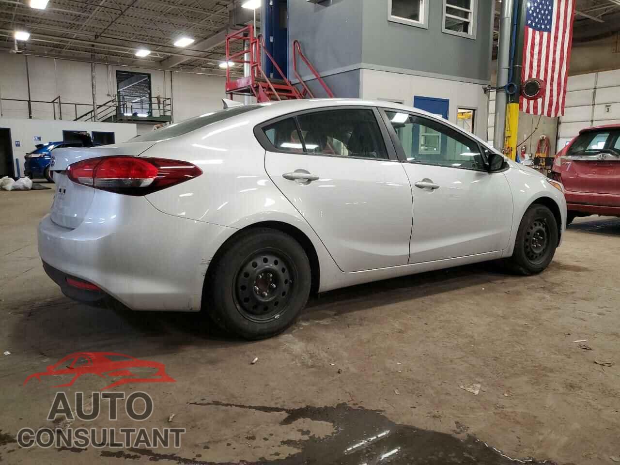 KIA FORTE 2018 - 3KPFL4A70JE197068