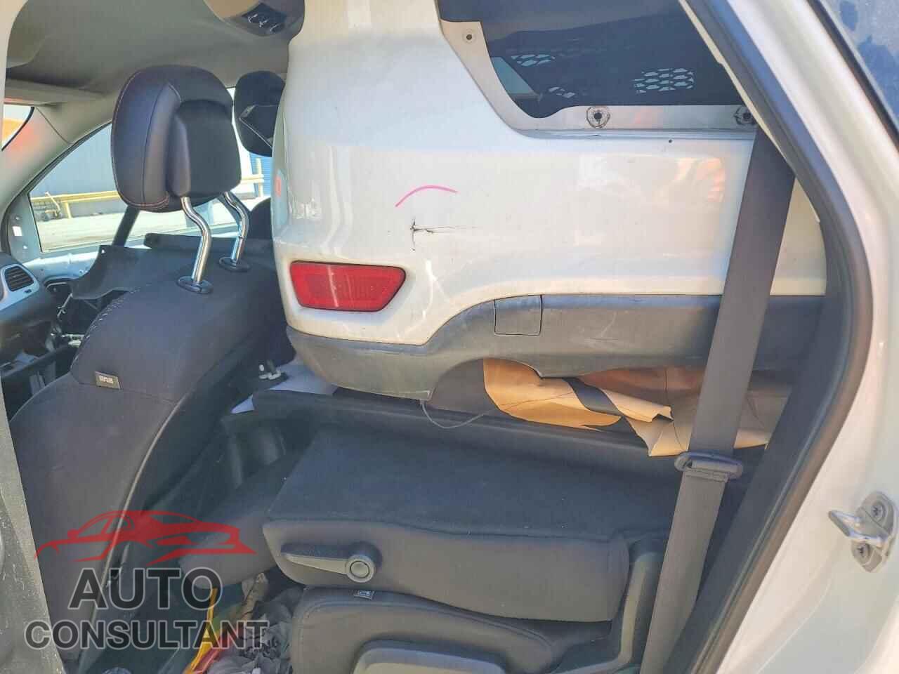 DODGE JOURNEY 2015 - 3C4PDCBG9FT539999