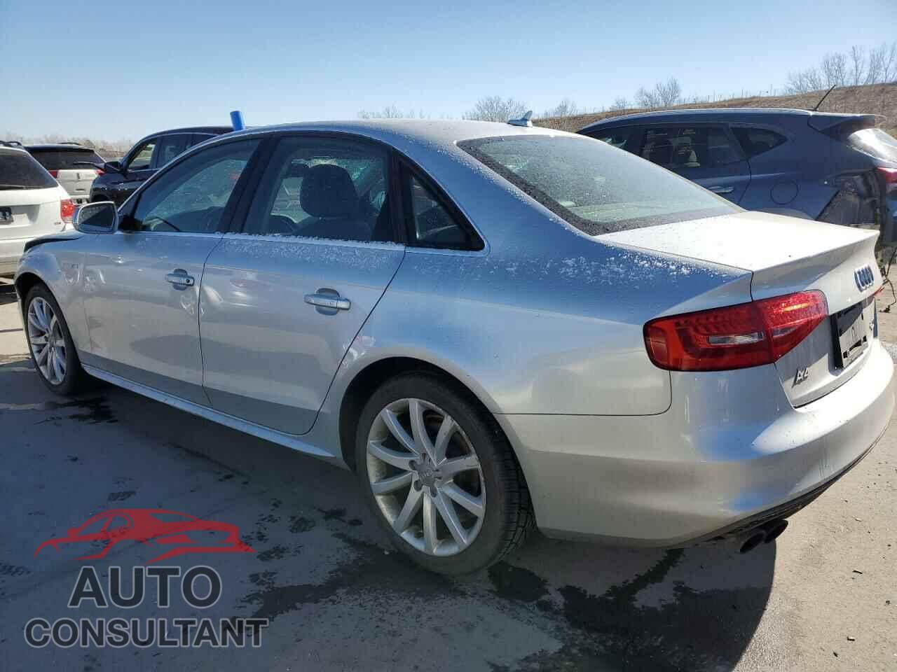 AUDI A4 2014 - WAUBFAFL7EA080250