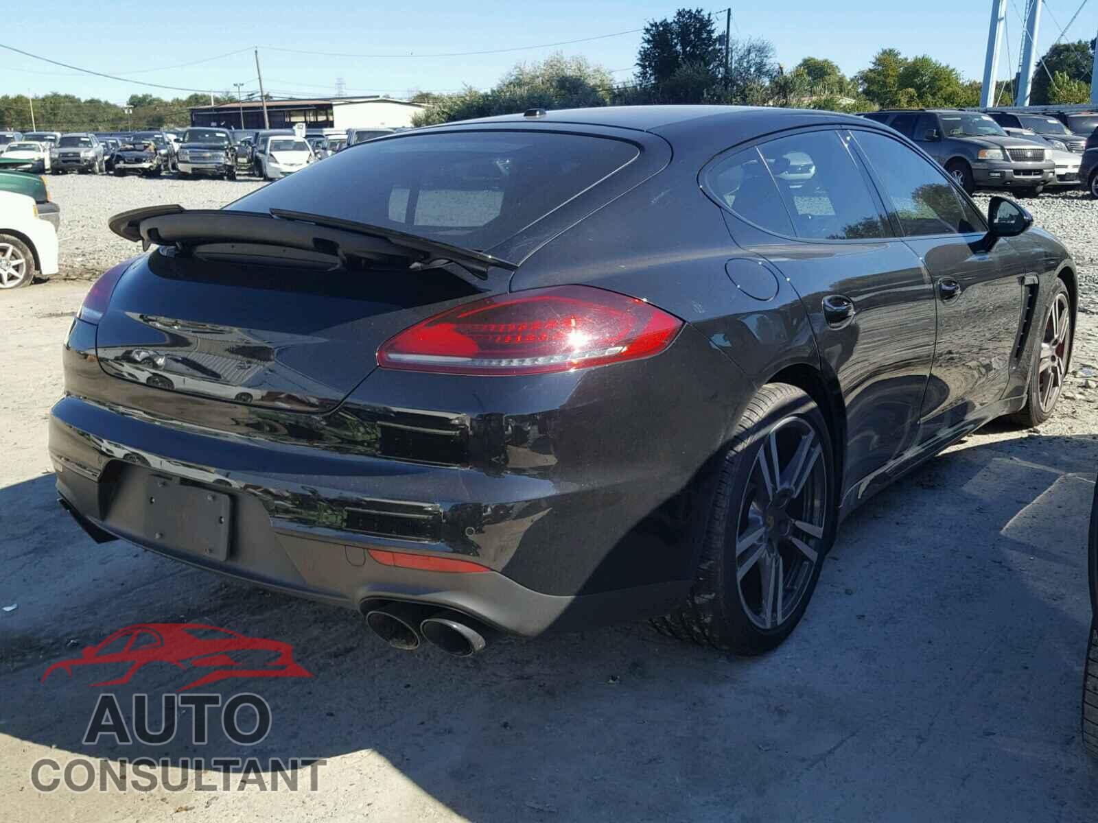 PORSCHE PANAMERA 2016 - WP0AF2A74GL081250