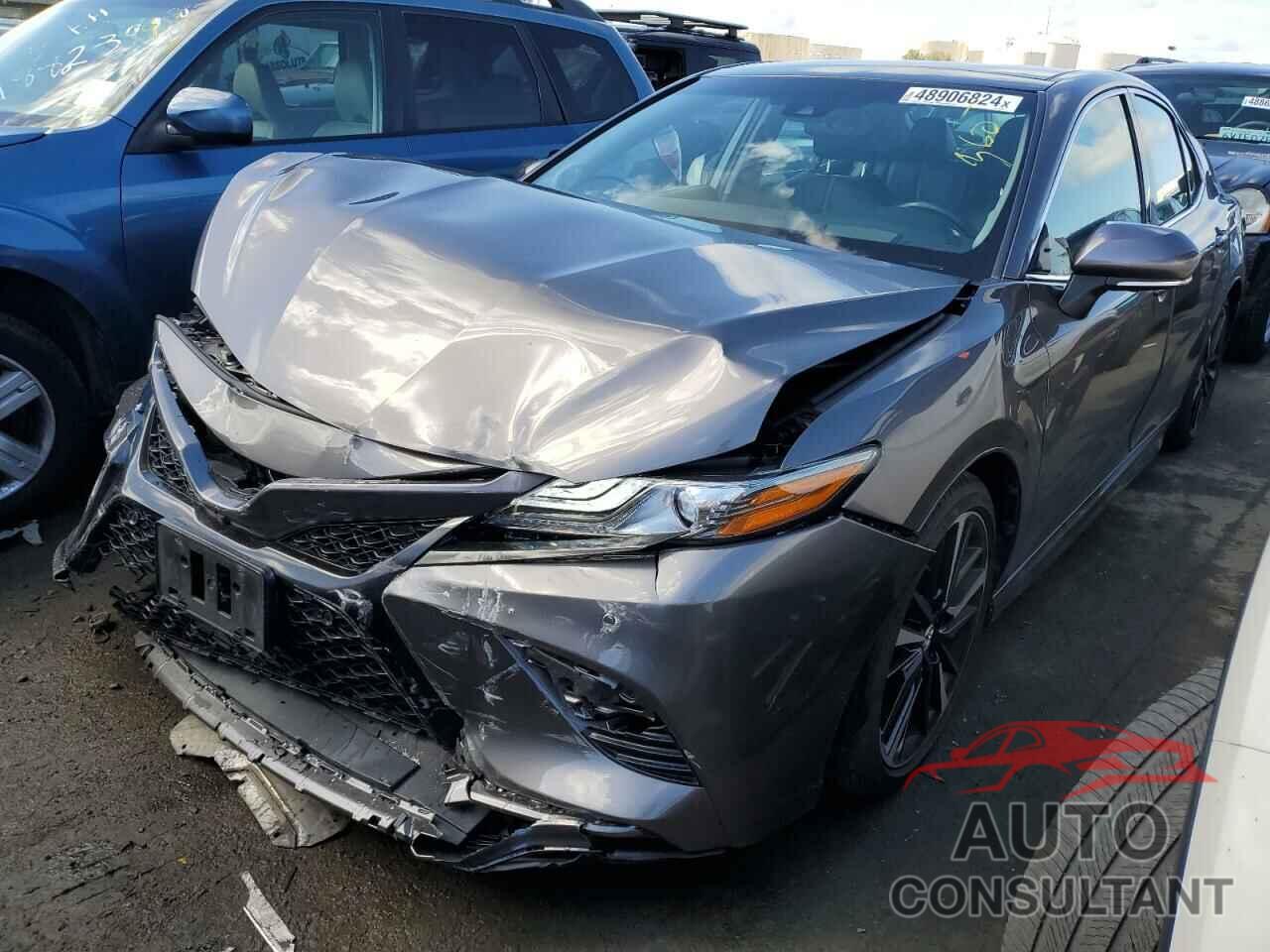 TOYOTA CAMRY 2018 - 4T1BZ1HK9JU007609