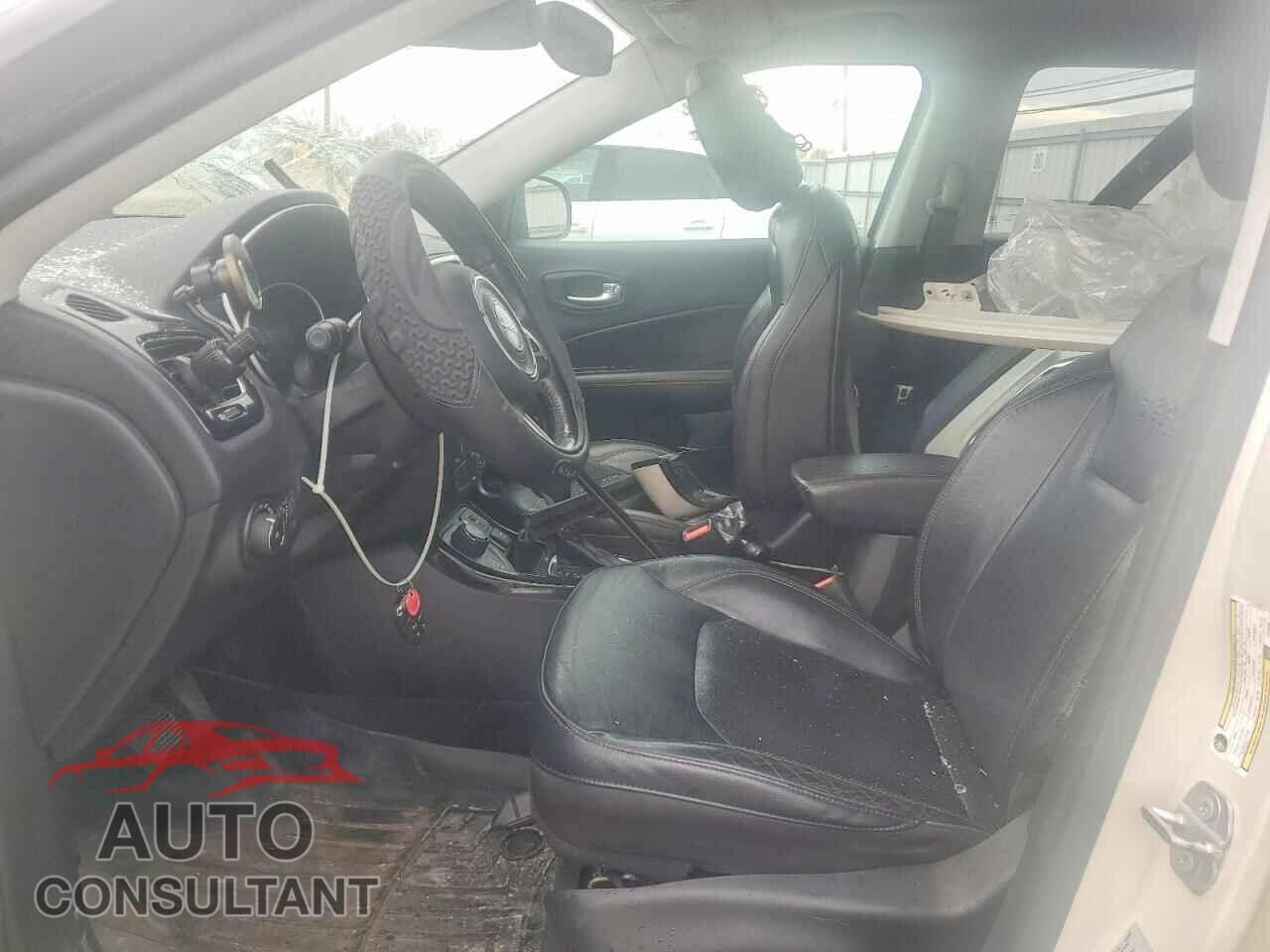 JEEP COMPASS 2017 - 3C4NJDCB0HT689091