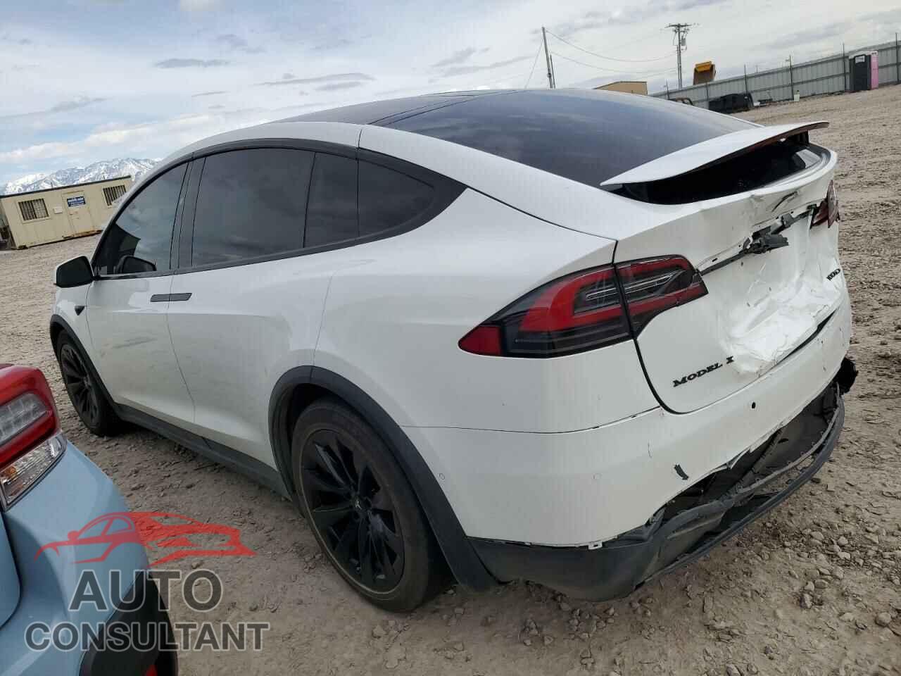 TESLA MODEL X 2019 - 5YJXCAE27KF154277