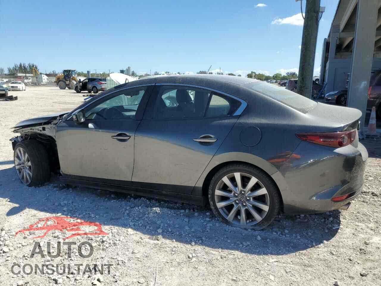 MAZDA 3 2021 - JM1BPABL2M1335391
