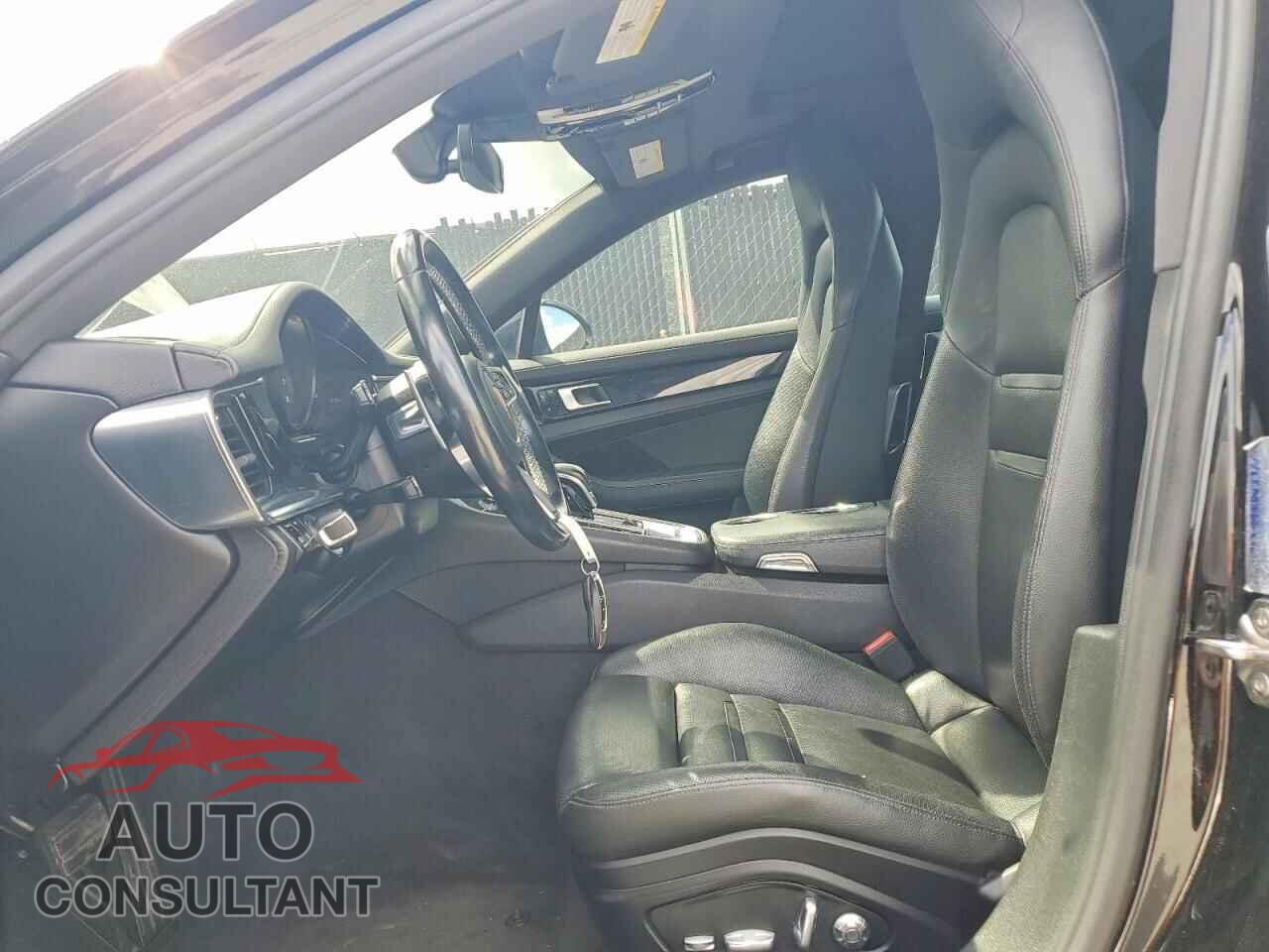 PORSCHE PANAMERA 2018 - WP0AA2A72JL104532