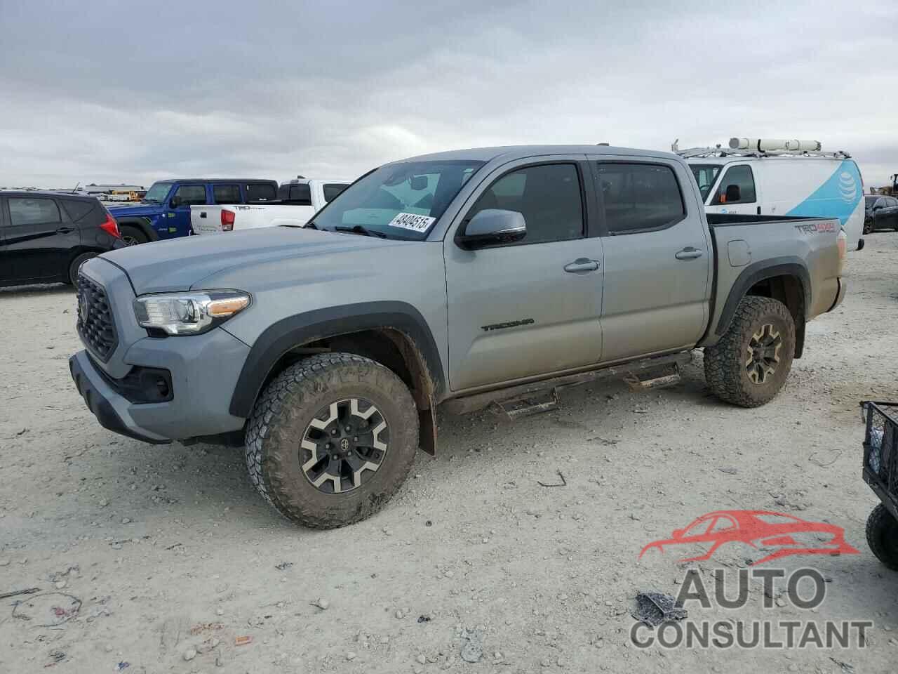 TOYOTA TACOMA 2020 - 3TMCZ5AN7LM334618