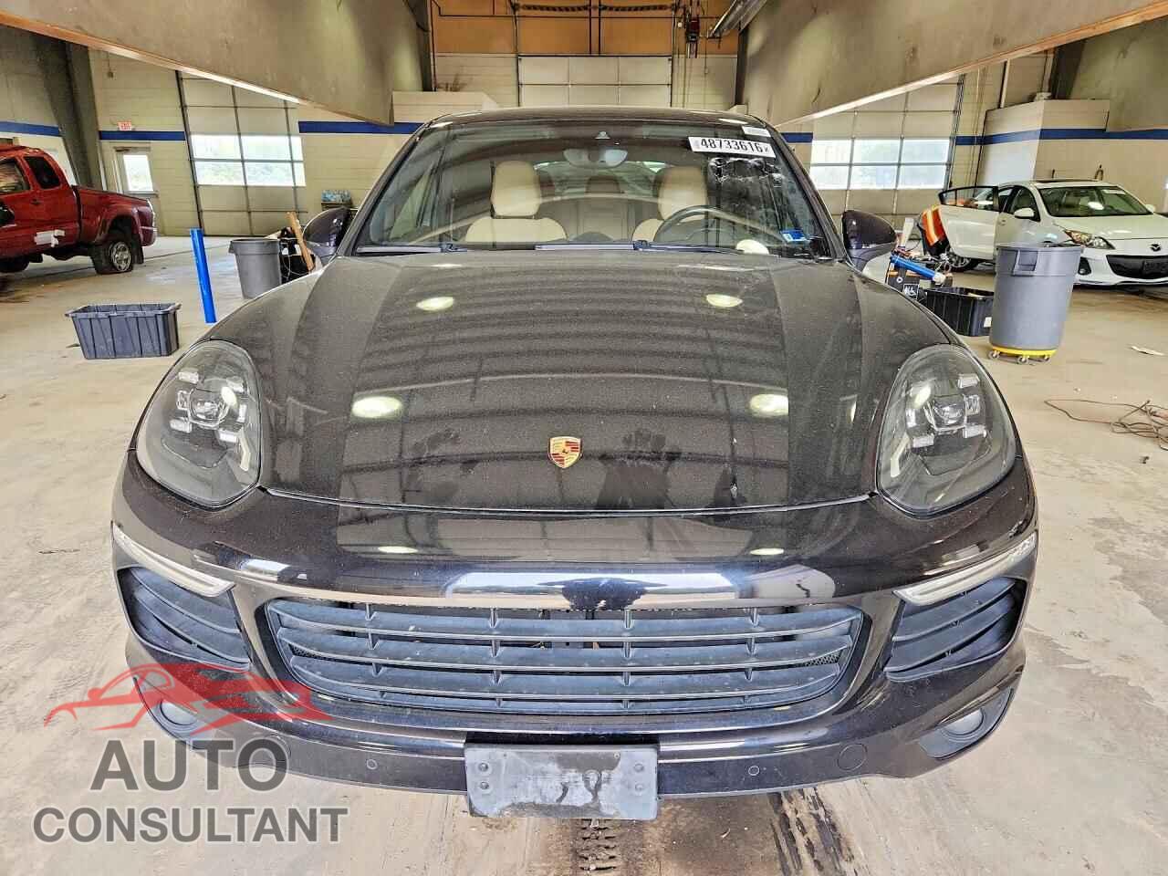 PORSCHE CAYENNE 2016 - WP1AA2A23GLA00885