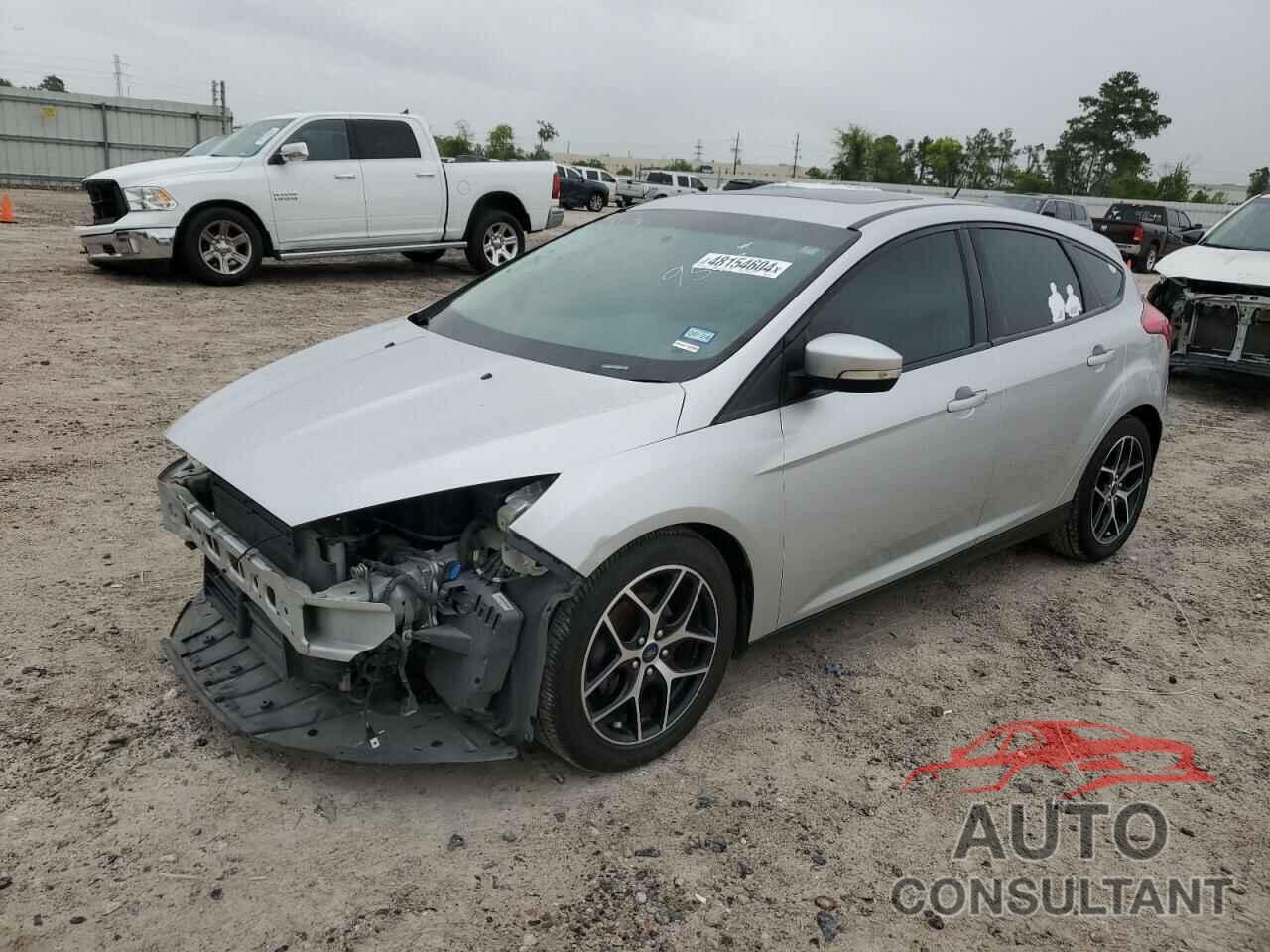 FORD FOCUS 2018 - 1FADP3M27JL229548