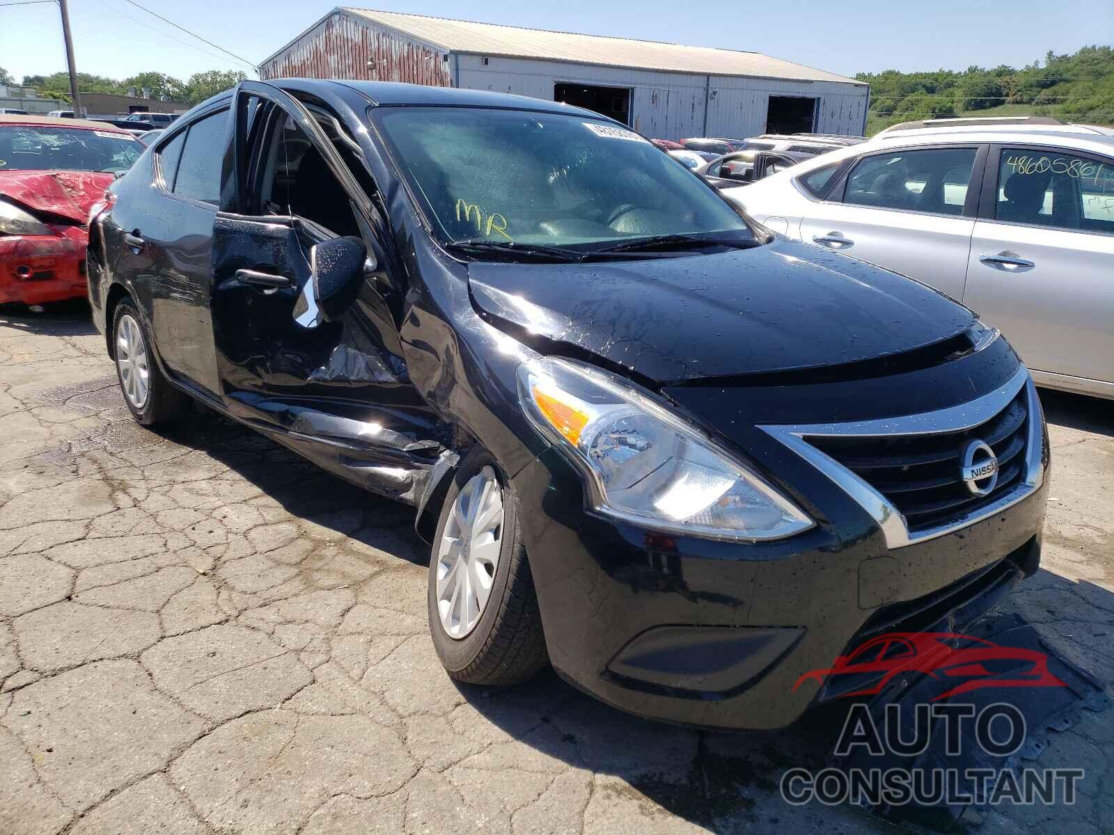 NISSAN VERSA 2017 - 3N1CN7AP5HL821776