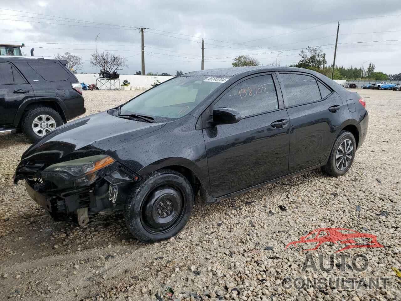 TOYOTA COROLLA 2017 - 5YFBURHE5HP728190