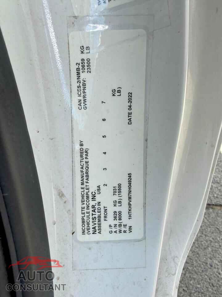 CHEVROLET SILVERADO 2022 - 1HTKHPVM7NH049245