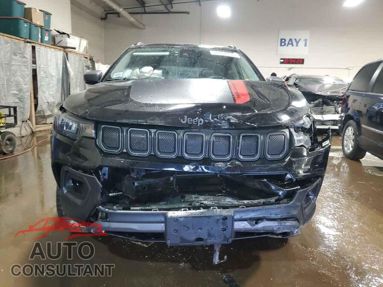 JEEP COMPASS 2022 - 3C4NJDDB5NT148368