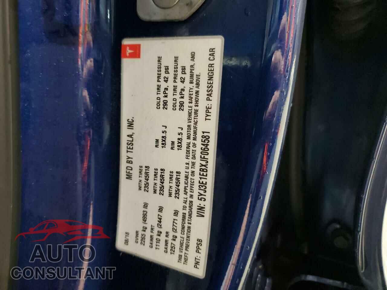 TESLA MODEL 3 2018 - 5YJ3E1EBXJF064581