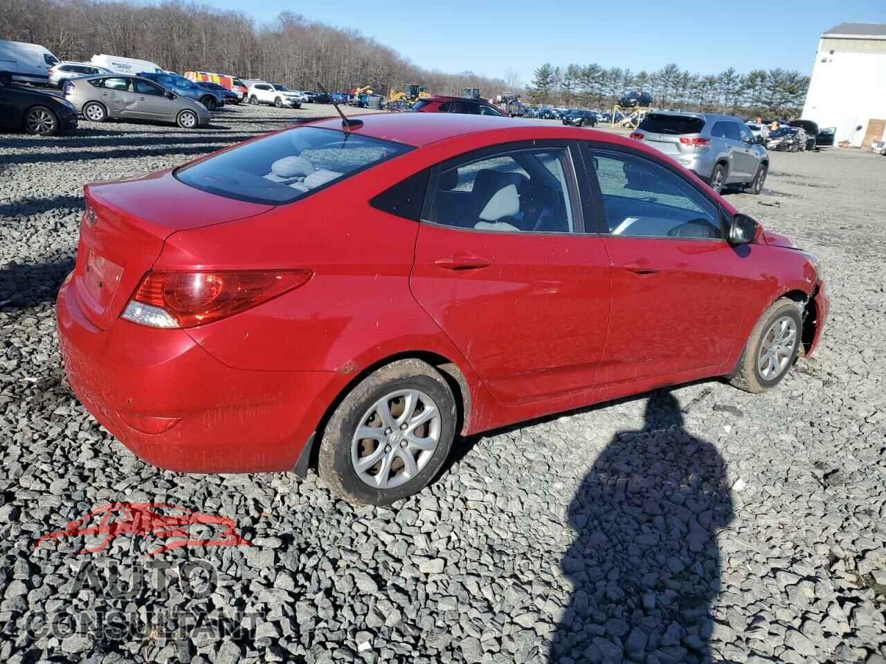 HYUNDAI ACCENT 2012 - KMHCT4AE9CU140336