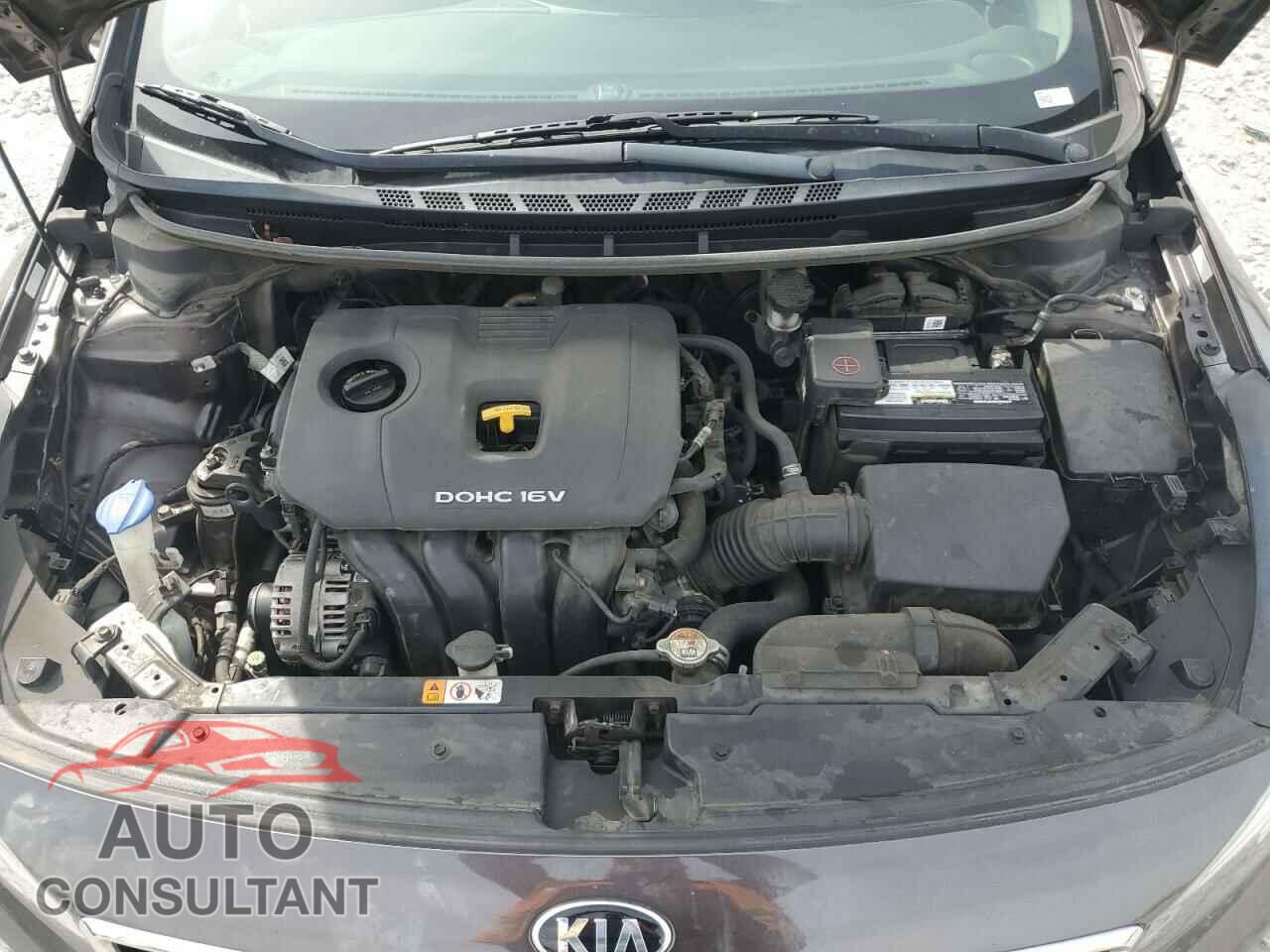 KIA FORTE 2017 - 3KPFK4A75HE077828