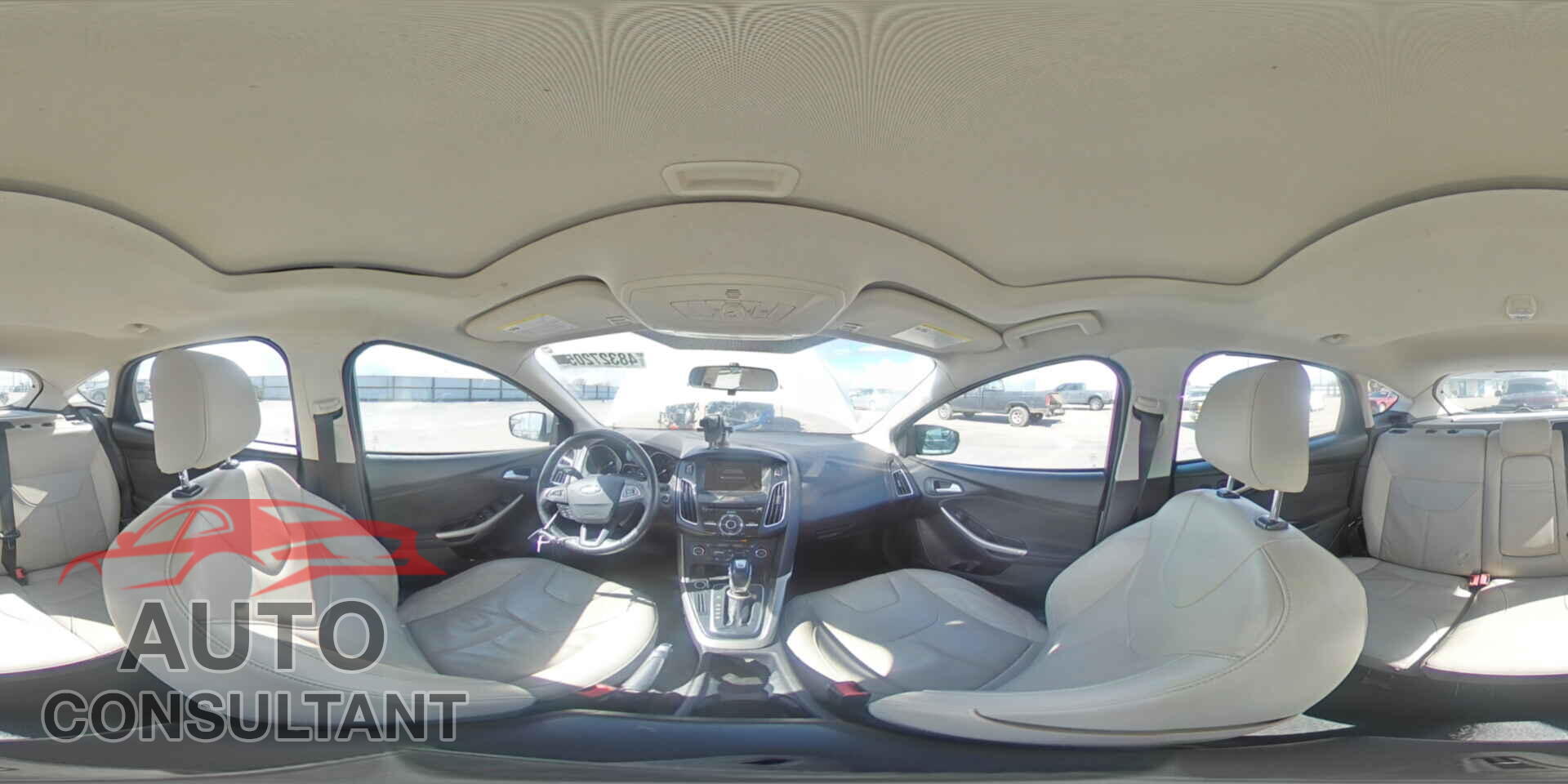 FORD FOCUS 2015 - 1FADP3N25FL211247