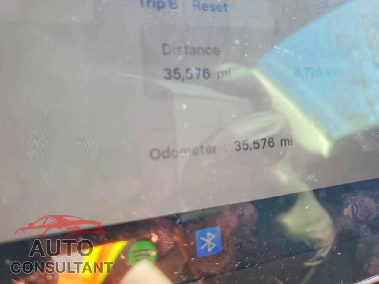 TESLA MODEL 3 2023 - 5YJ3E1EA4PF557379