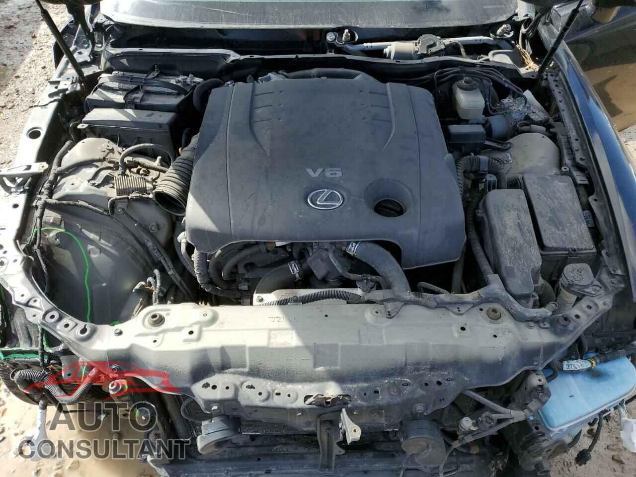 LEXUS IS 2013 - JTHCF5C23D5062845