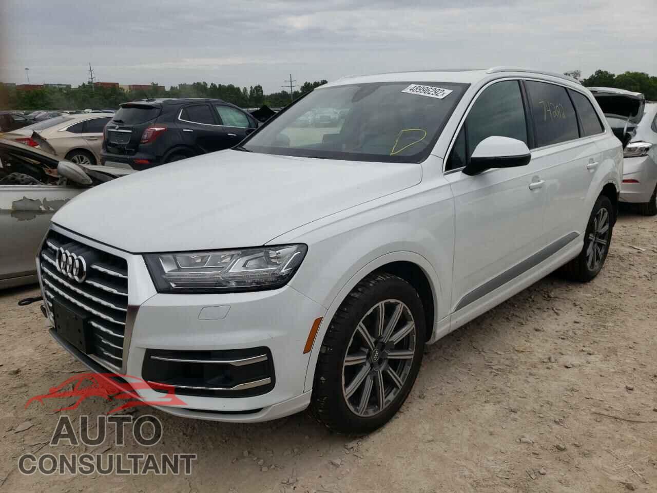 AUDI Q7 2018 - WA1VAAF77JD012860