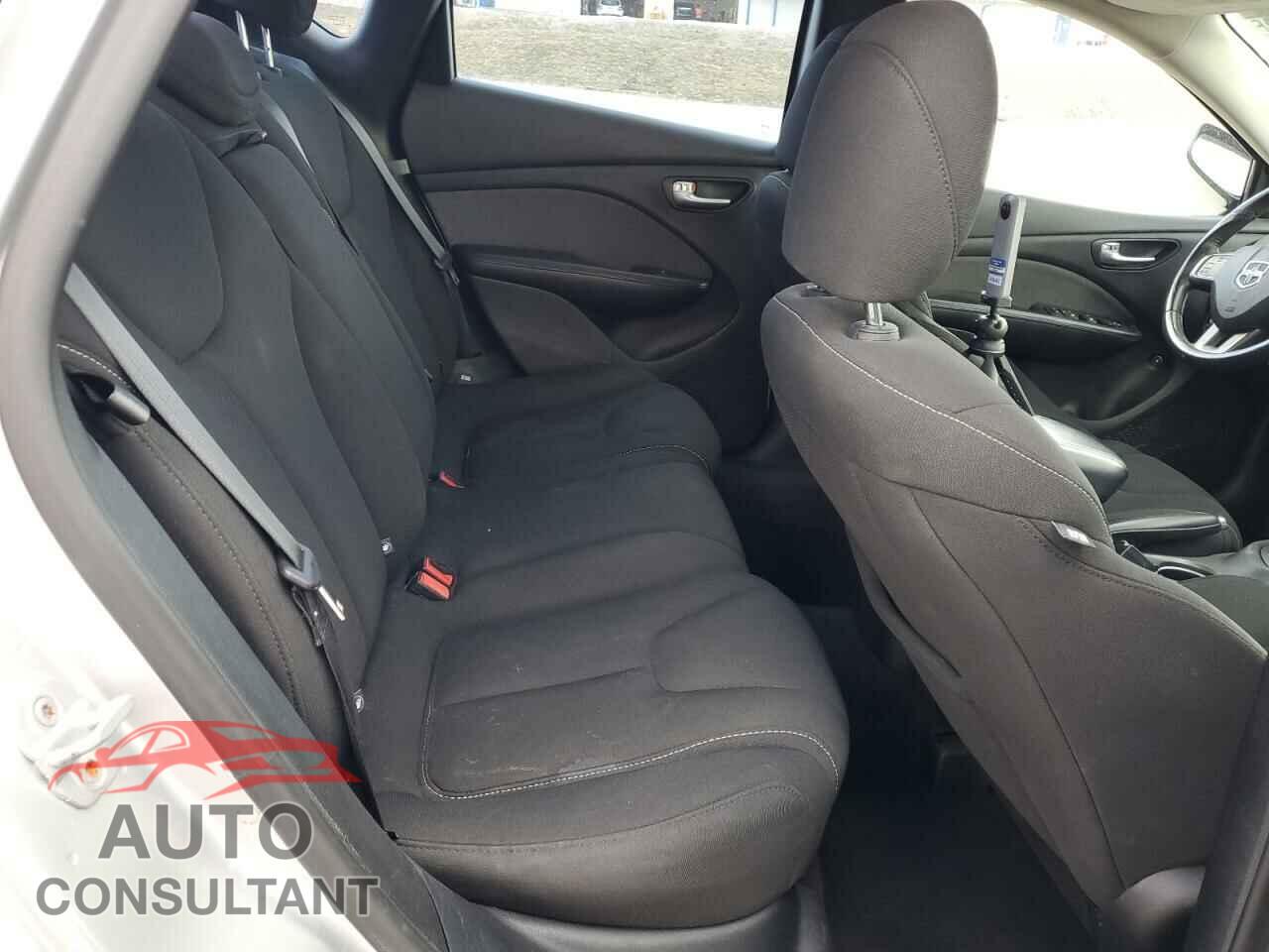 DODGE DART 2013 - 1C3CDFBA2DD156084