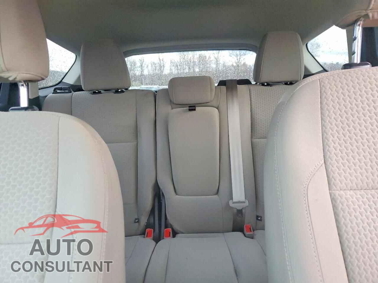 FORD ESCAPE 2017 - 1FMCU9GDXHUD02488