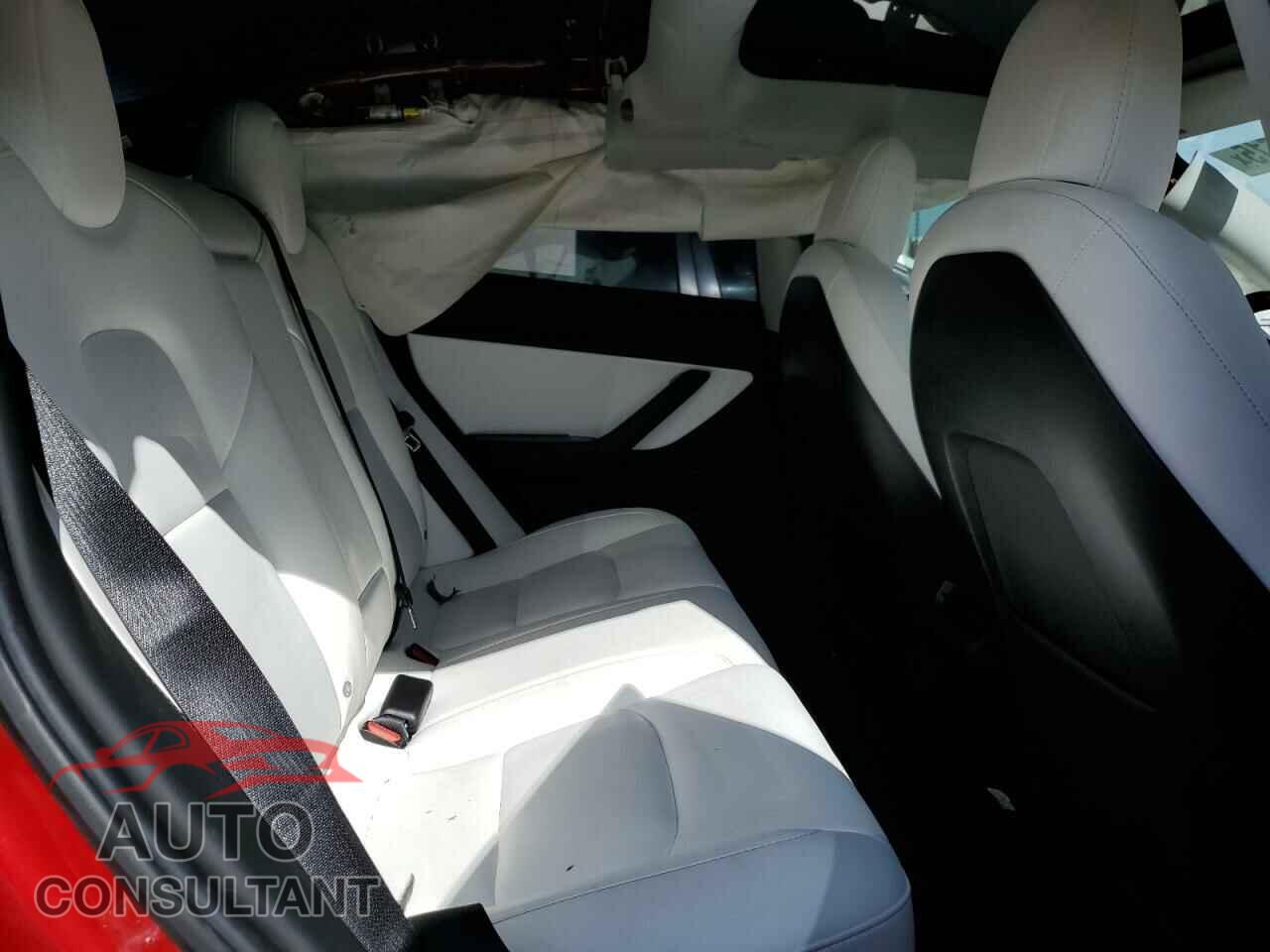 TESLA MODEL 3 2018 - 5YJ3E1EBXJF100849