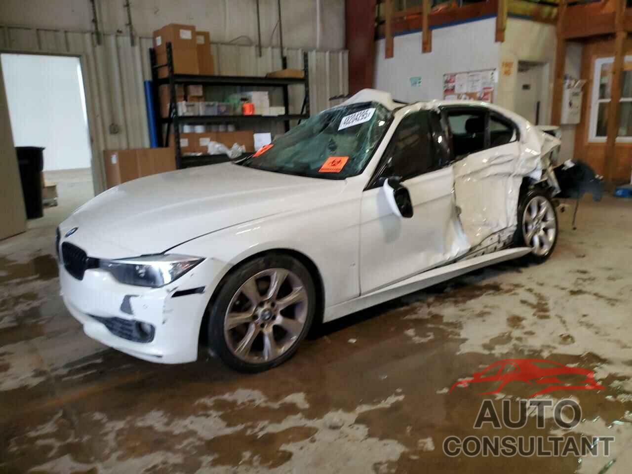 BMW 3 SERIES 2015 - WBA3B1G5XFNT63204