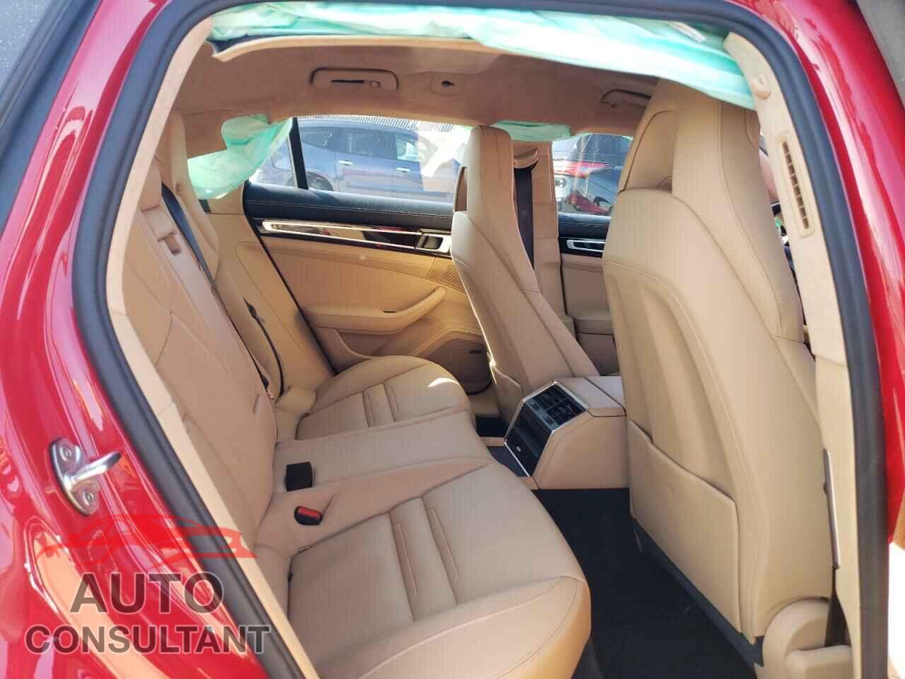 PORSCHE PANAMERA 2019 - WP0CH2A71KL196125