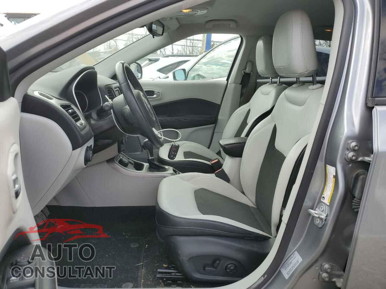 JEEP COMPASS 2017 - 3C4NJDBB7HT681782