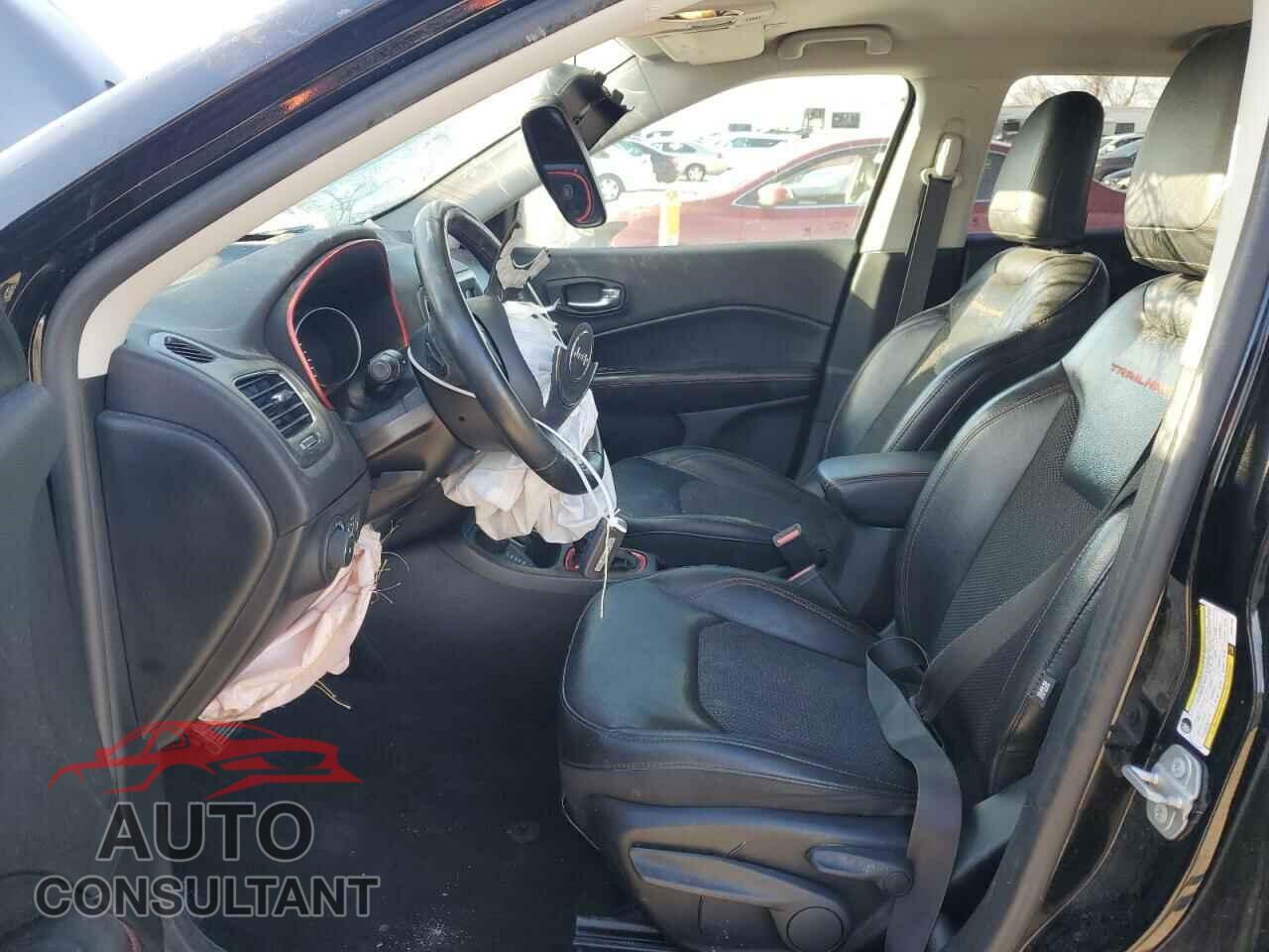 JEEP COMPASS 2018 - 3C4NJDDBXJT451124