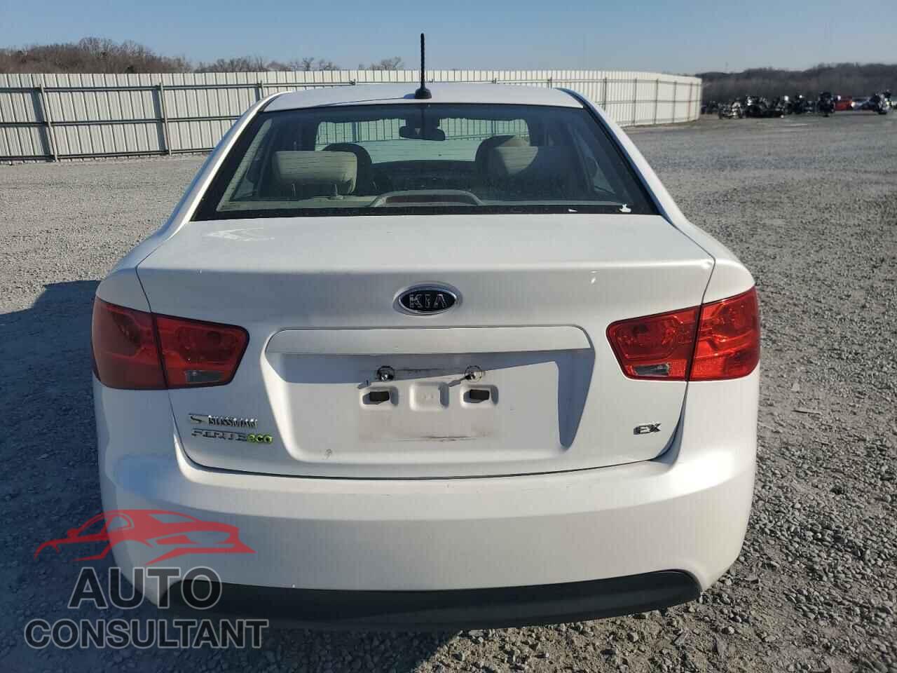 KIA FORTE 2012 - KNAFU4A28C5582049