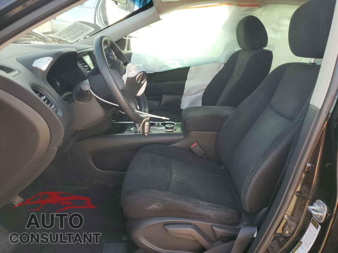NISSAN PATHFINDER 2015 - 5N1AR2MM8FC698024