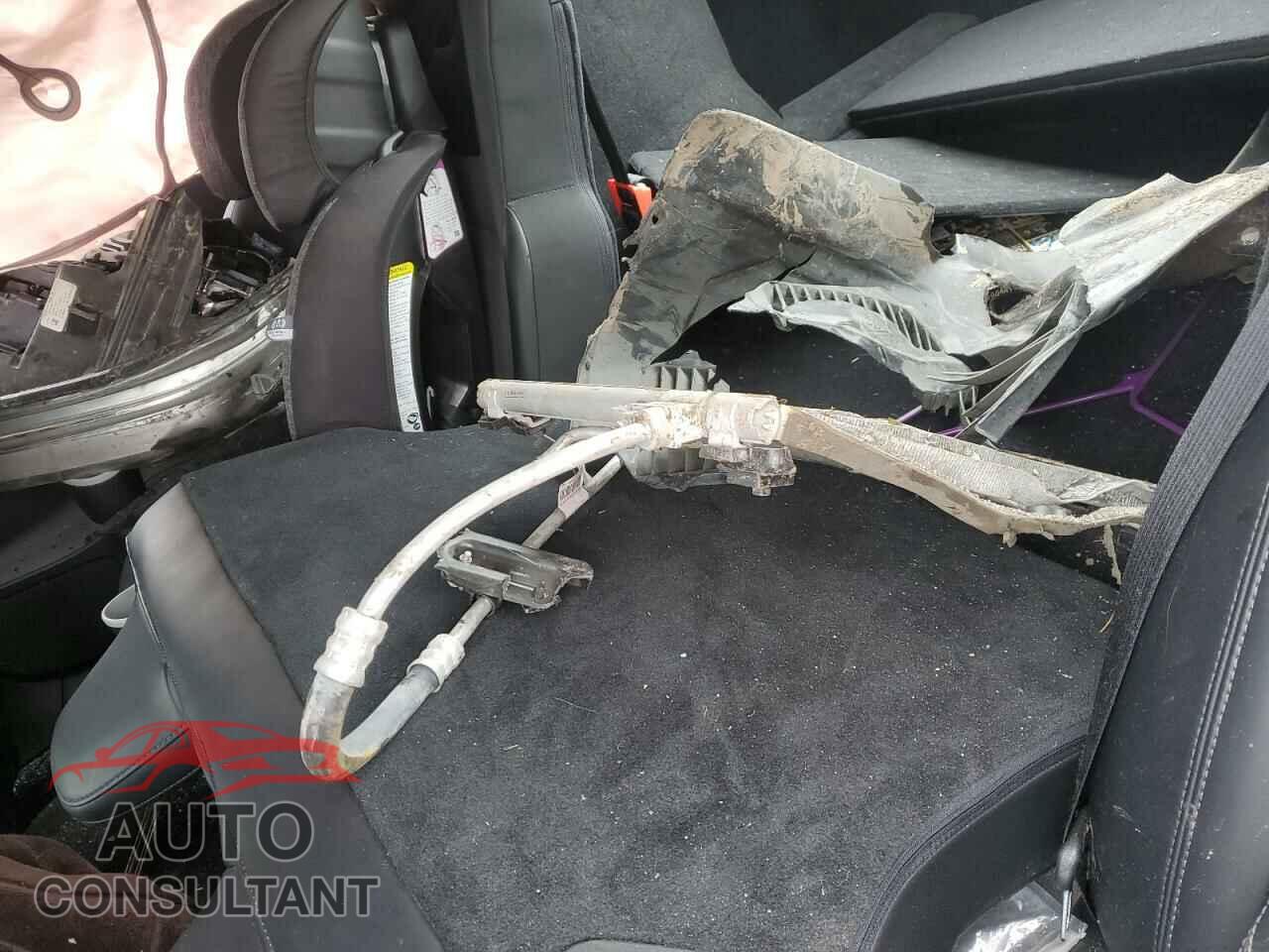 TESLA MODEL S 2018 - 5YJSA1E2XJF243145